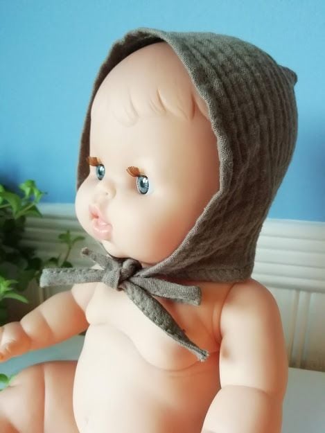 Minikane, Double Cotton Gauze Round Bonnet (Taupe)
