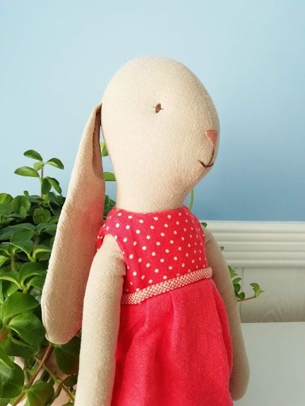 Maileg, Bunny Size 3 - Red Spotty Dress