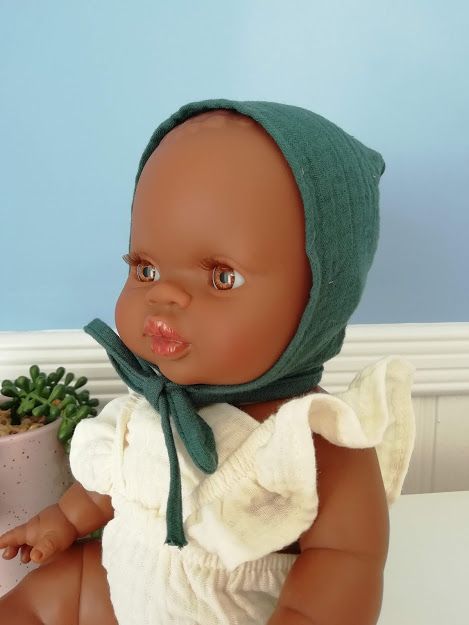 Minikane, Bonnet Green