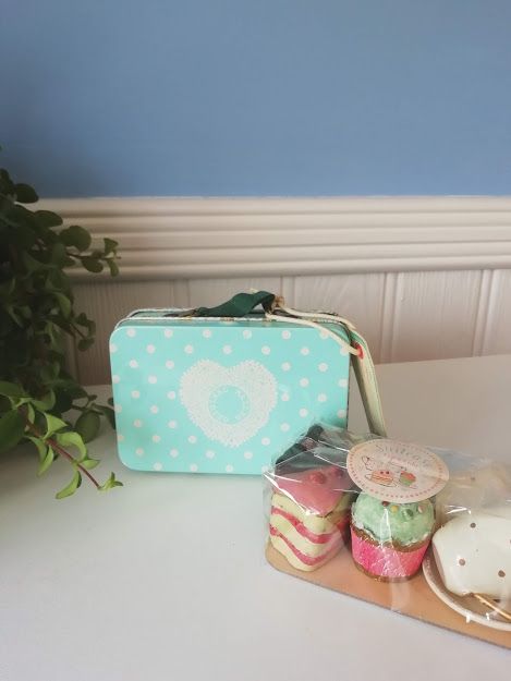Maileg, Blue Suitcase with cakes and table ware