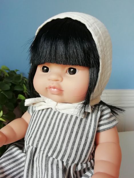 Minikane, Jade in Stripy Dress and Bonnet