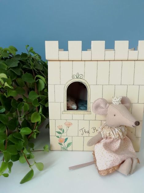 Maileg, Princess and the Pea, Big Sister Mouse (Pink)