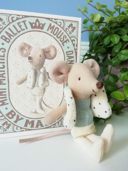 Maileg, Dancer in Matchbox, Little Brother Mouse