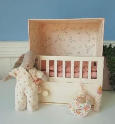 Maileg, Baby Room with Micro Bunny