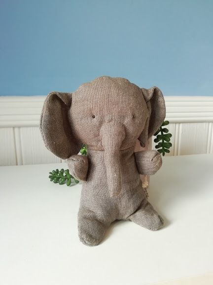 Maileg, Noah's Friends, Mini Elephant