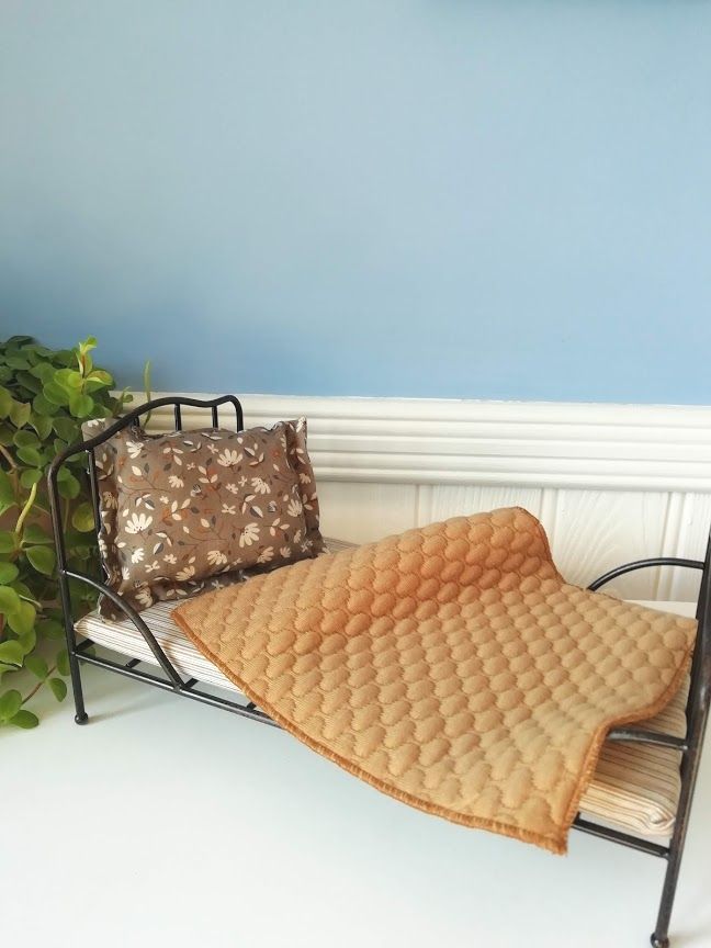Maileg, Mini Vintage bed, Anthracite