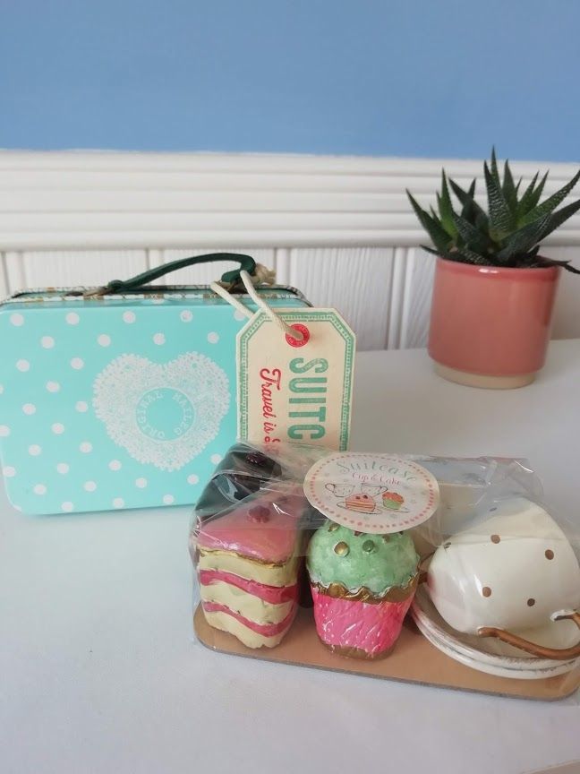 Maileg, Blue Suitcase with cakes and table ware
