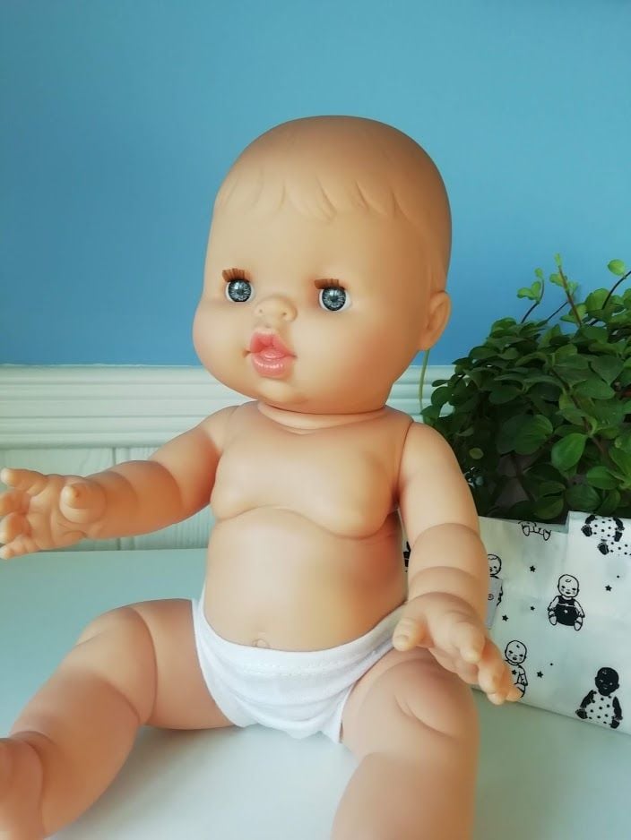 Minikane, Baby Girl Olive with Underwear (blue eyes)