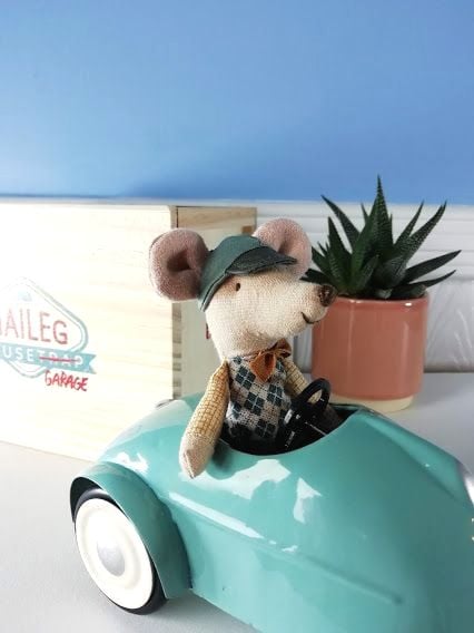 Maileg, Mouse Car with Garage - Blue