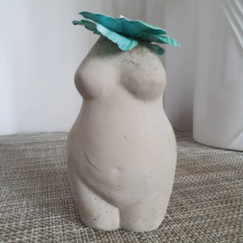 Booty sculpture,  Hand cast Concrete curvy lady