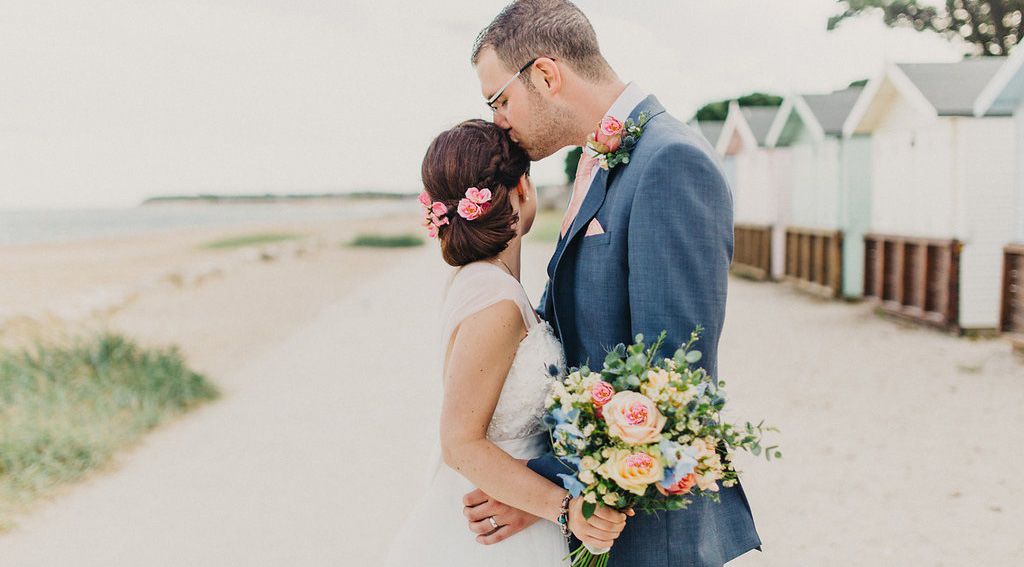 Brideshair - Bridal Hair in Dorset - Love That Wedding!