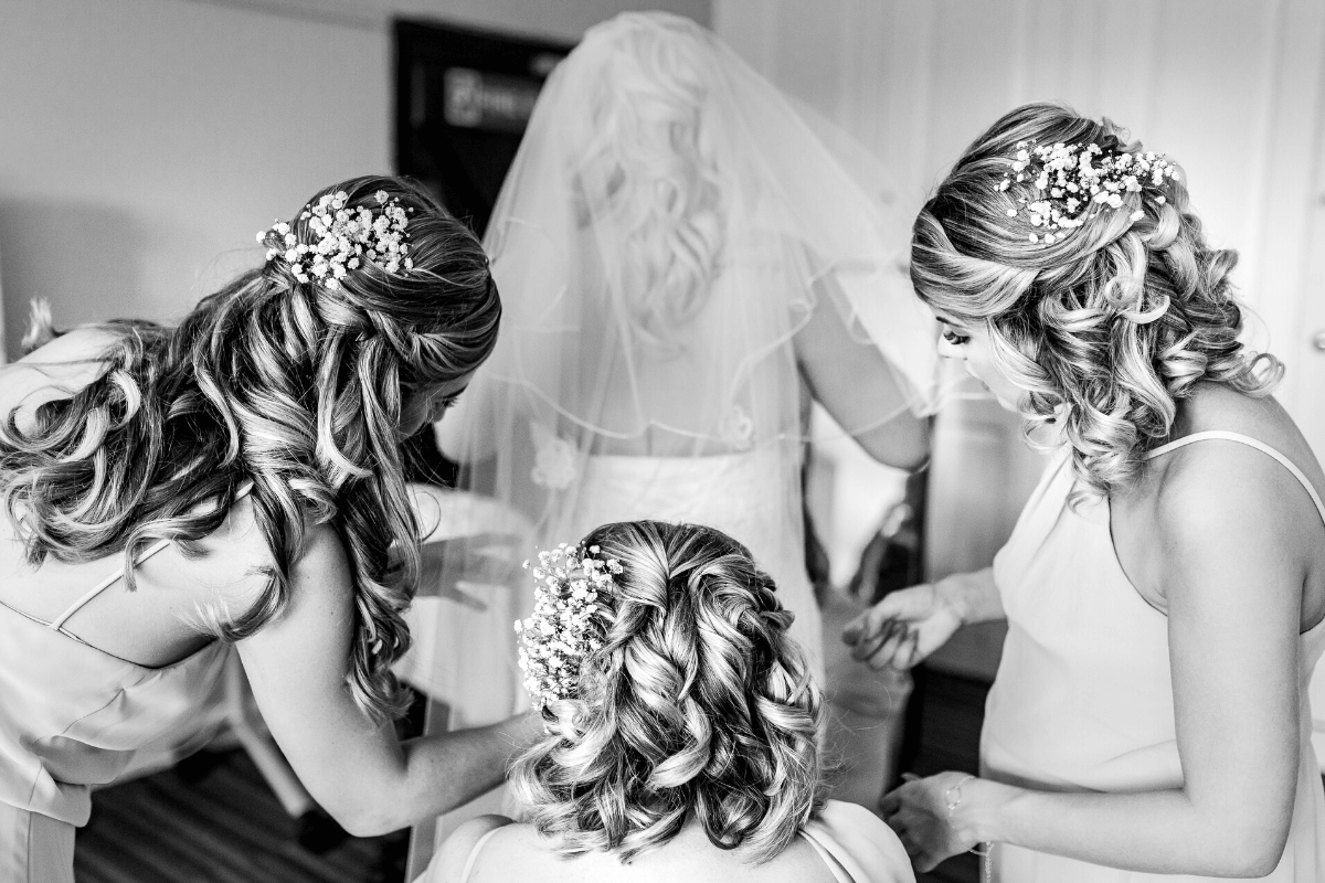 Bridal Hair in Hampshire - Wedding Hair in Wiltshire - Love That Wedding! (