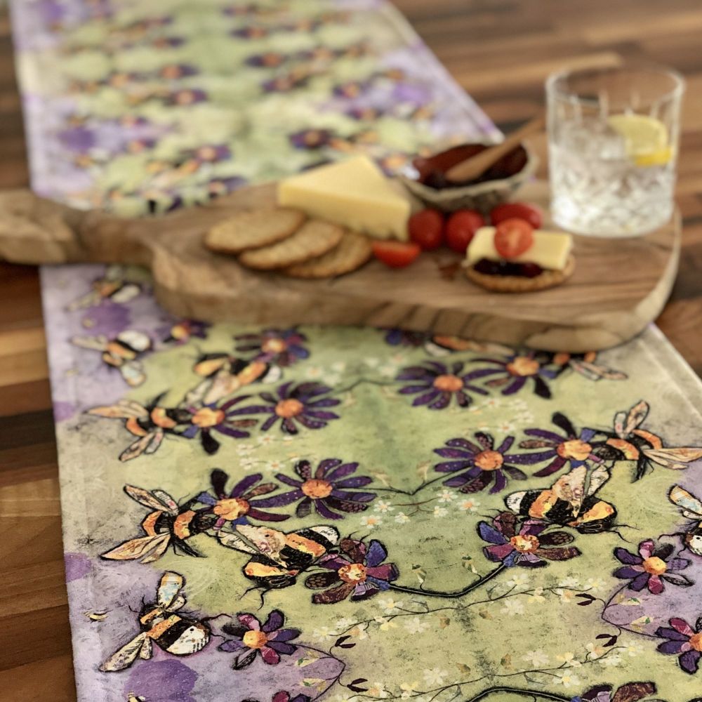 Humble Bumbles Table Runner