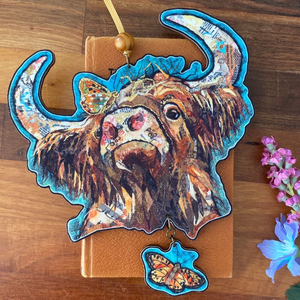 Buttercoo Highland Cow Decorative Wall Hanger