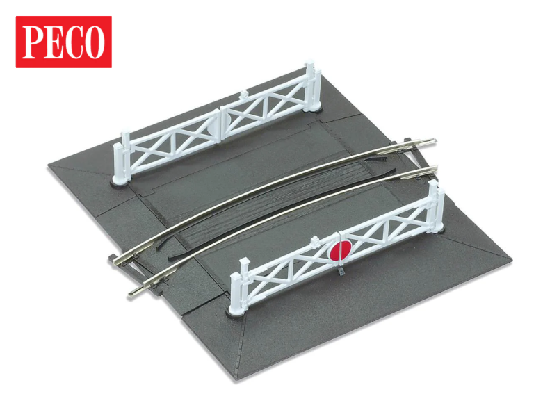 OO Curved Level Crossing, 1st Radius ST266
