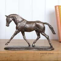 Bronze Sculpture of Beautiful Trotting Horse in Natural Self Carriage