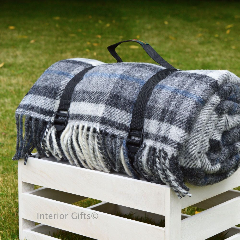 WATERPROOF Backed Wool Picnic Rug / Blanket in Classic Country Grey Check w