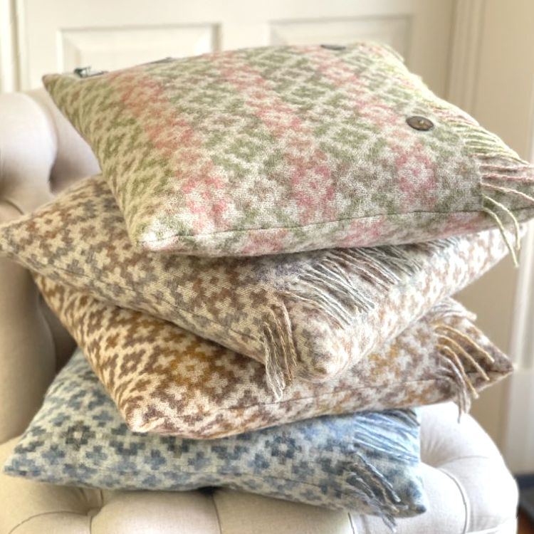 <!--003-->Bronte by Moon Cushions