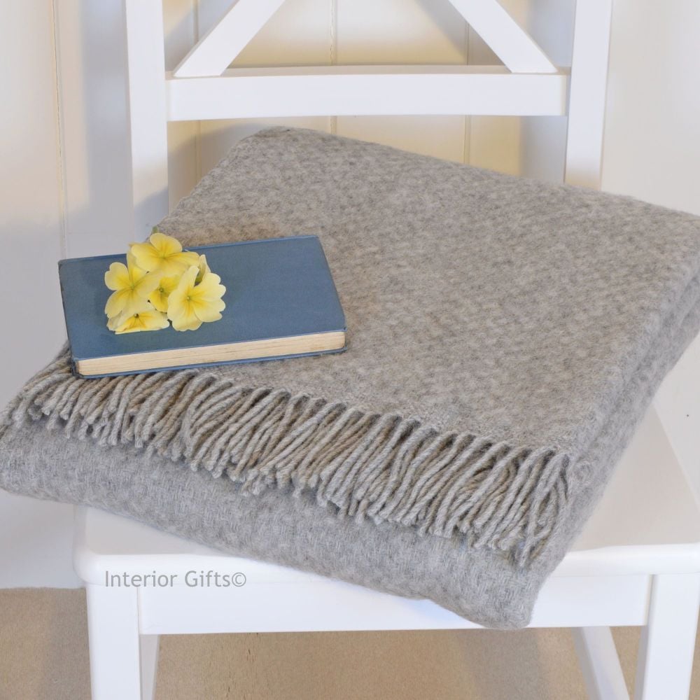 Tweedmill Pure Soft Grey Basketweave Throw in Pure New Wool