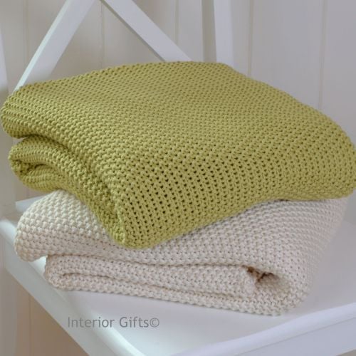 100% Cotton Knitted Throw in Soft Lime Green