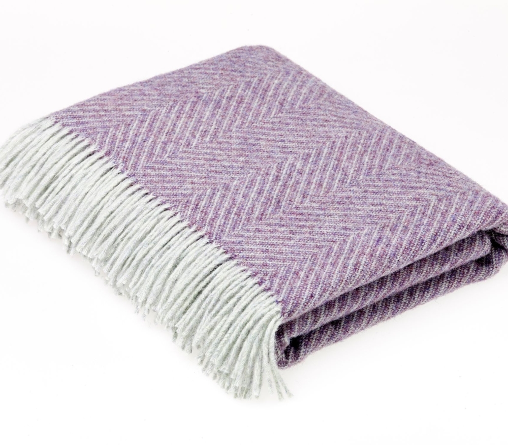 Bronte Heather Purple Wool Throw Shetland Herringbone Variegated In Pure New Wool Lilac