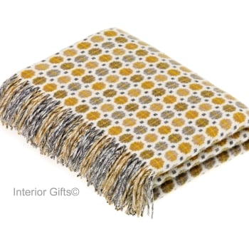 BRONTE by Moon Milan Gold Throw in Supersoft Merino Lambswool