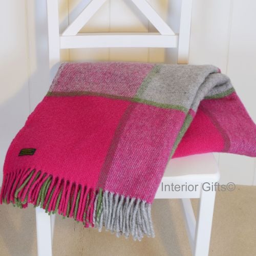 Tweedmill Multi Check Pink & Grey Knee Rug or Small Blanket Pure New Wool