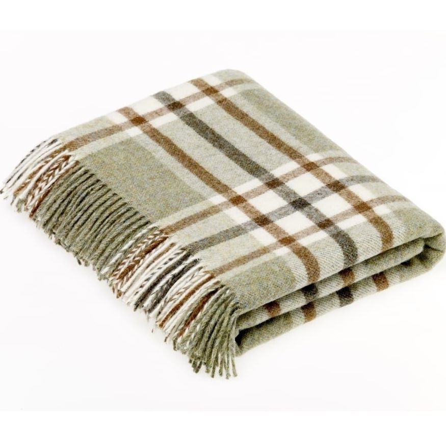 BRONTE by Moon Arncliffe Sage Green Check Throw in 100% Shetland Pure New W