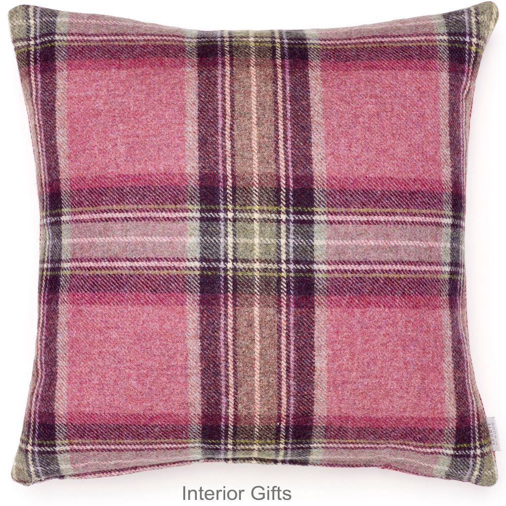 pink and grey check cushions