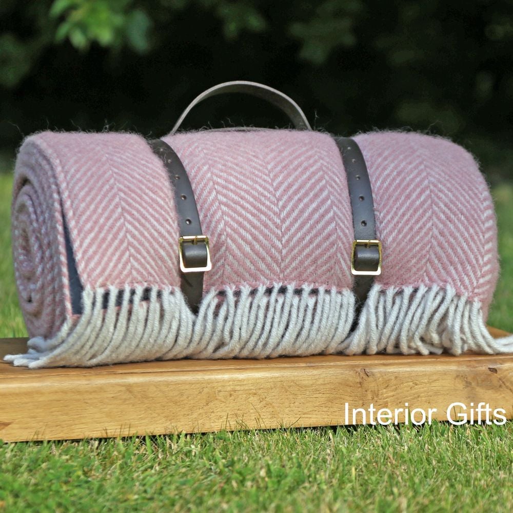 WATERPROOF Backed Wool Picnic Rug in Herringbone Dusky Pink with Leather Ca