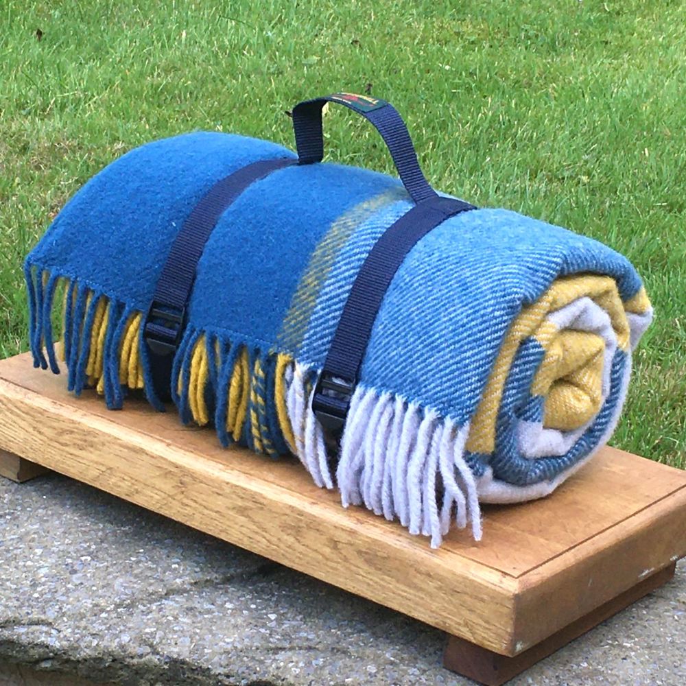 WATERPROOF Backed Wool Picnic DESIGNER Rug / Blanket in Blue/Yellow Multi C