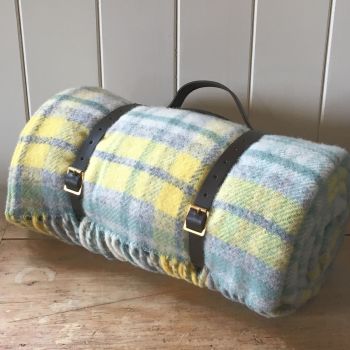 WATERPROOF Backed Wool Picnic DESIGNER Rug / Blanket Yellow & Green Multi  with Leather Carry Strap.