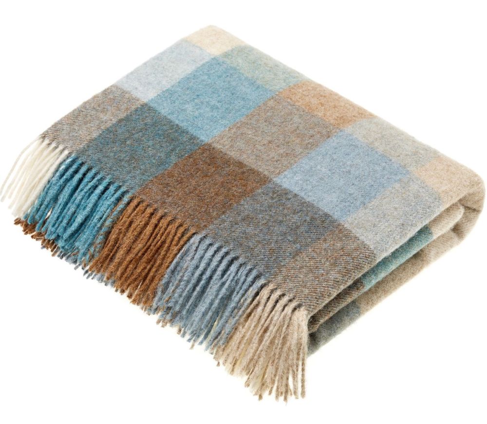 BRONTE by Moon Harlequin Eau de Nil Blue Throw Pure New Shetland Wool