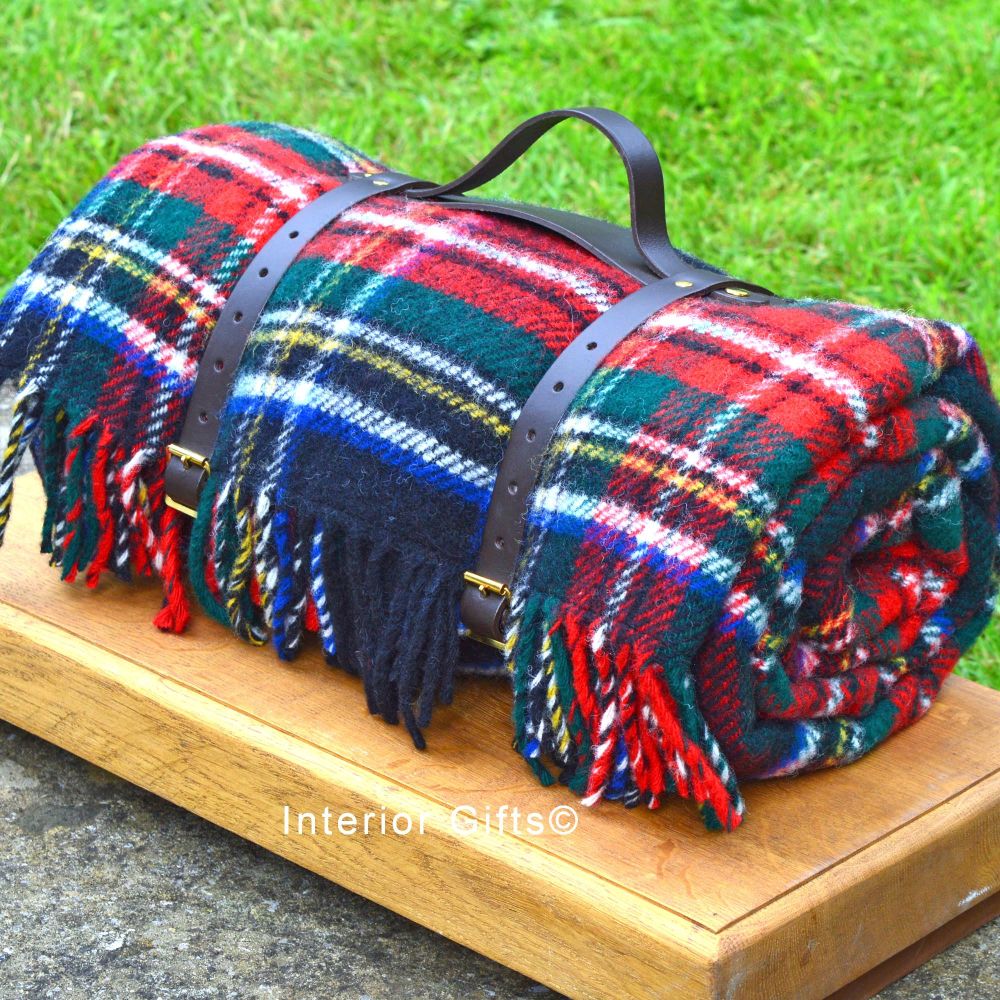 WATERPROOF Backed Wool Picnic Rug / Blanket in Classic Country Red Check wi
