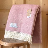 Tweedmill Pink Smokey Rose Delamere Pure New Wool Throw / Blanket