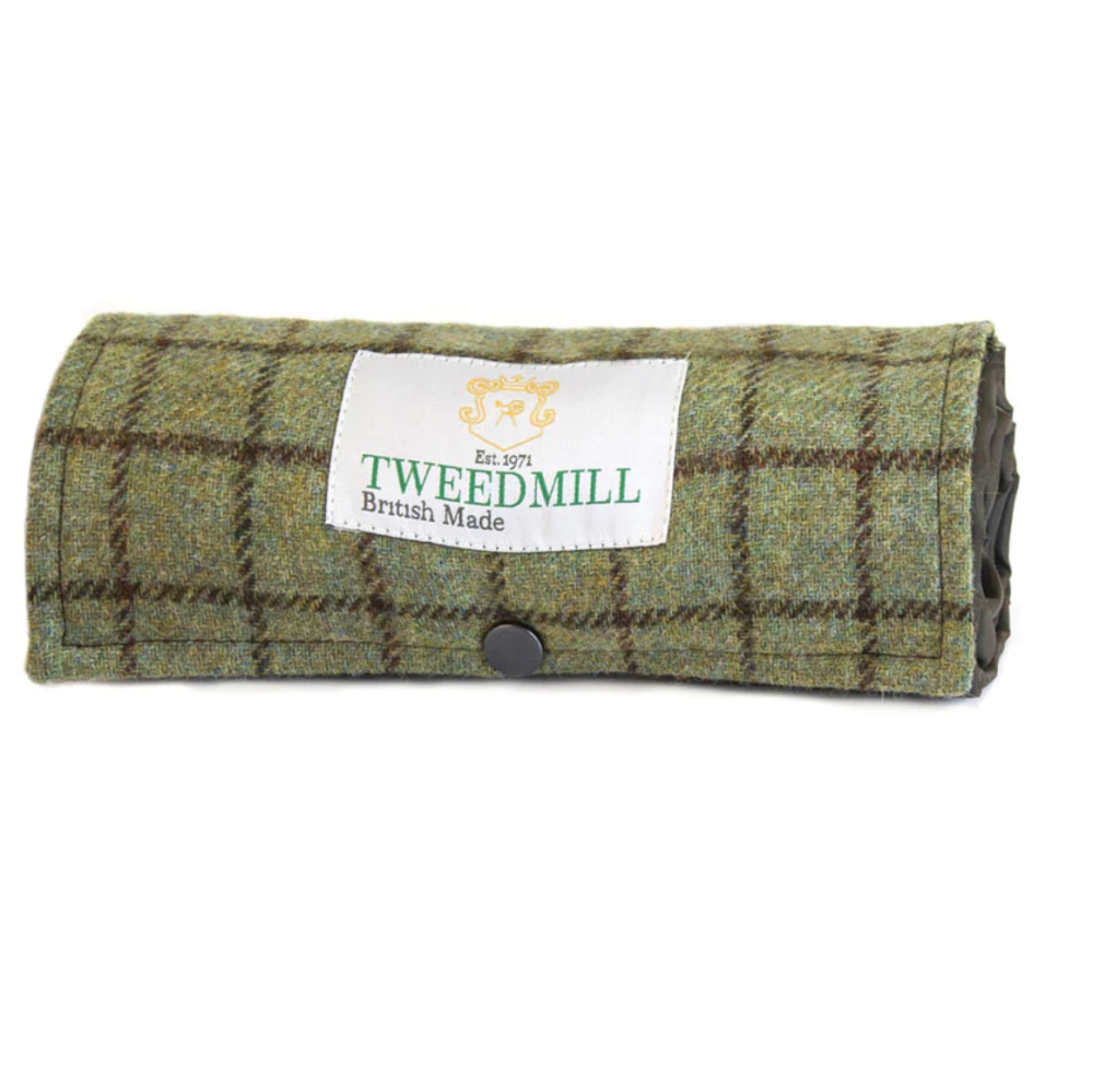 WATERPROOF Backed Picnic Rug COMPACT WALKER Country Check Wool Tweed Small