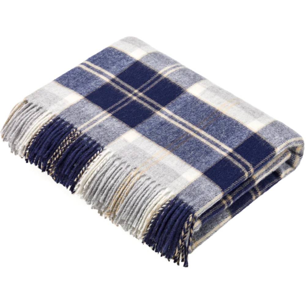BRONTE by Moon Classic Bannockbane Silver Tartan Check Throw in Supersoft M