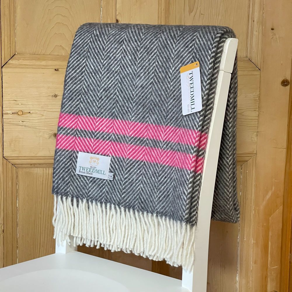Tweedmill Slate Grey & Pink Herringbone Knee Rug or Small Blanket Throw Pur