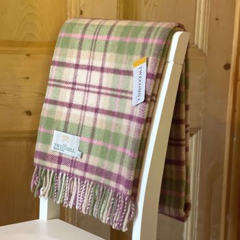Tweedmill Country Cottage Check Pink Knee Rug or Small Blanket Pure New Wool