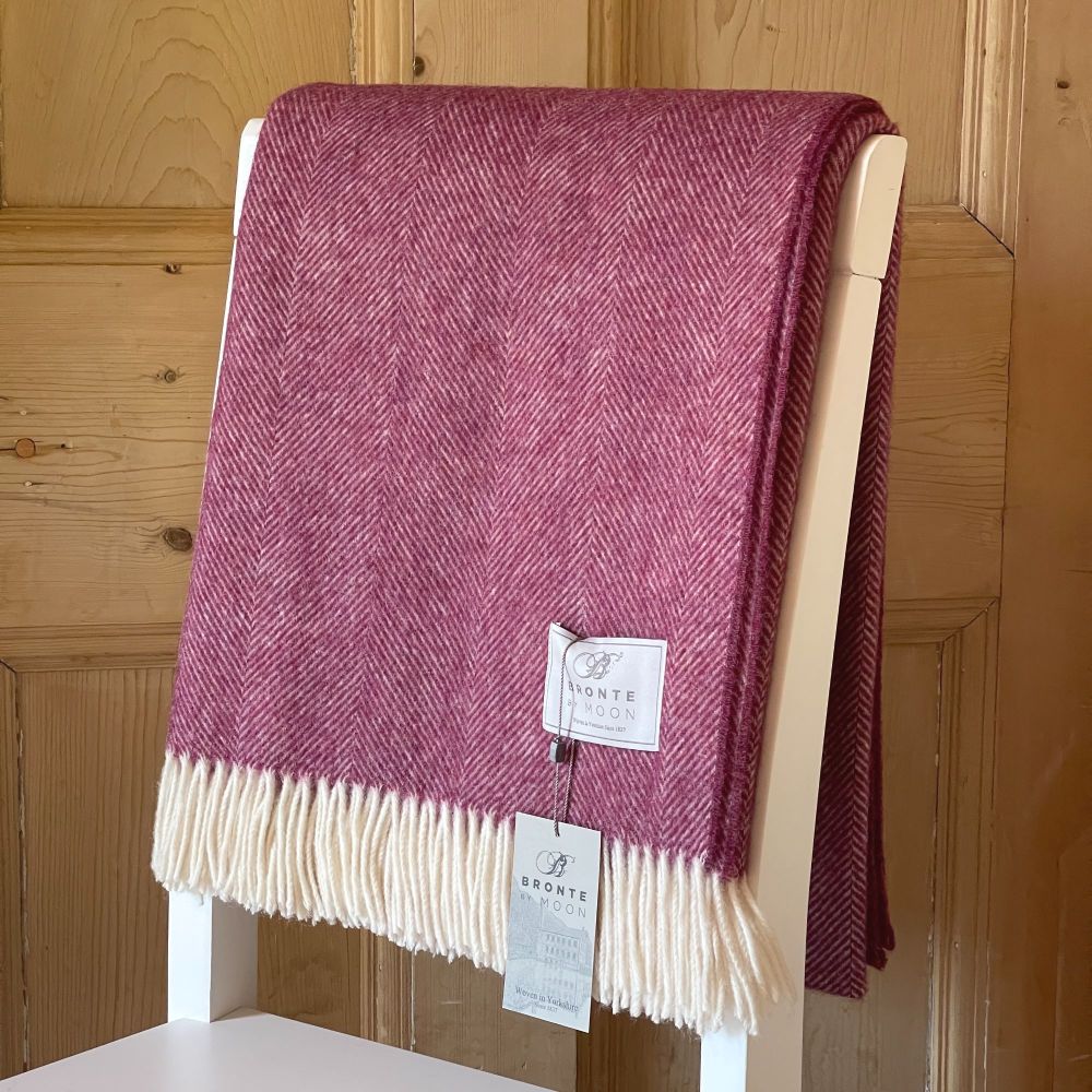 BRONTE by Moon Herringbone Throw Blanket Berry Shetland Wool *NEW*