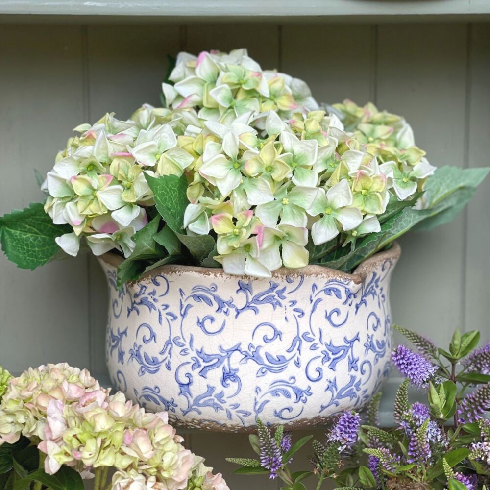 Botanical Scallop Edge Ceramic Plant Pot Planter Blue & White - Large