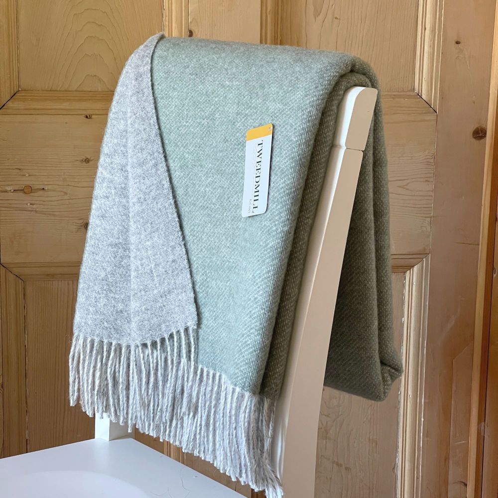 Tweedmill Dartmoor Knee Rug or Small Blanket Throw Pure New Wool - Ice Gree