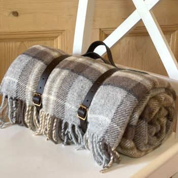 WATERPROOF Backed Wool Picnic Rug / Blanket in Country Silver Grey & Beige Check with Leather Carry Strap