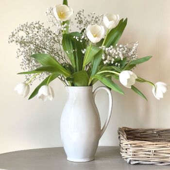 Elegant Ceramic Pitcher Jug in White - Drinks or Flower Vase 26 cm H