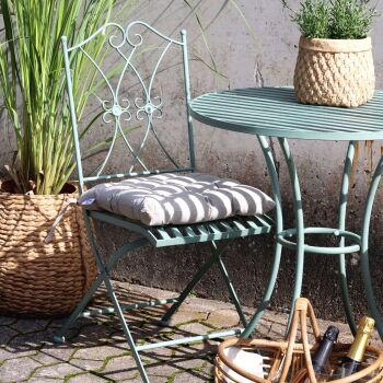 Vintage Style Metal Bistro Garden Chair - pale green