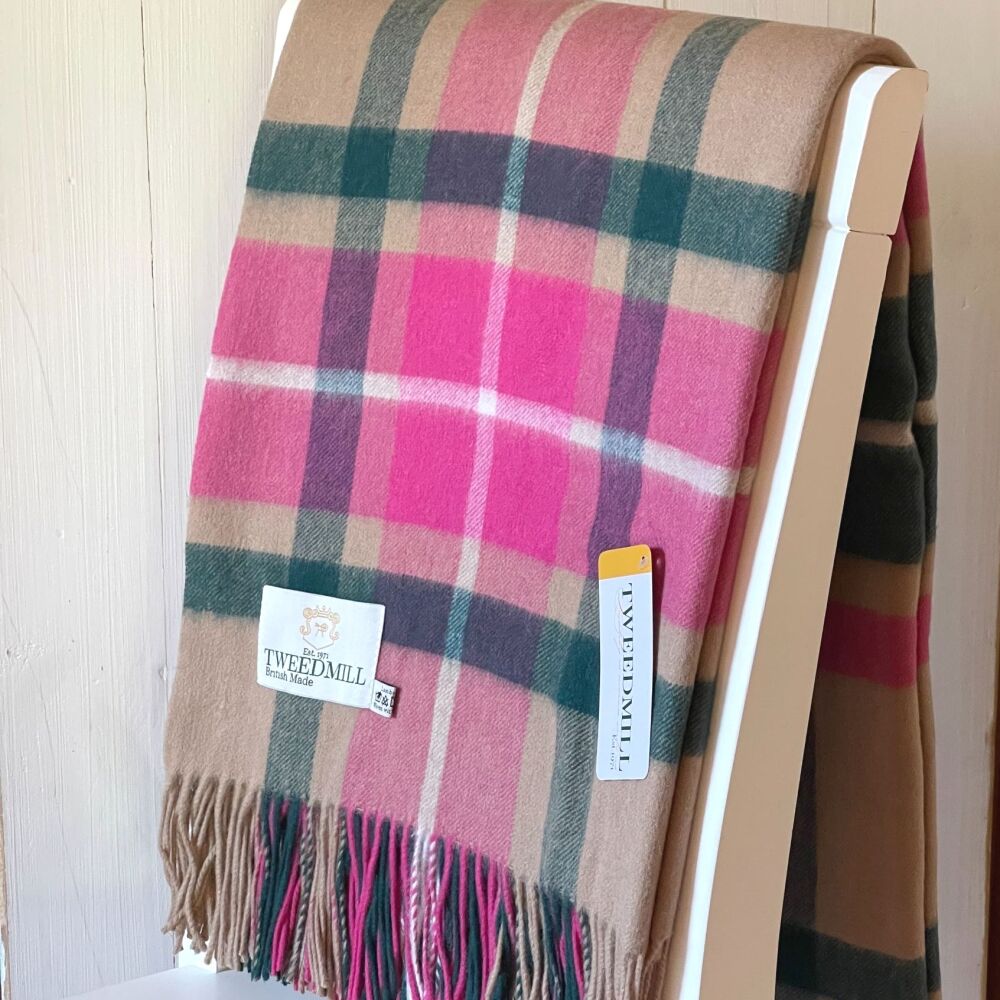 Tweedmill Soft Lambswool Bright Check Throw - Ella Pink