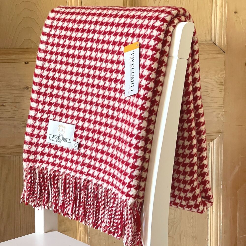 Tweedmill Houndstooth Red Pure New Wool Throw / Blanket