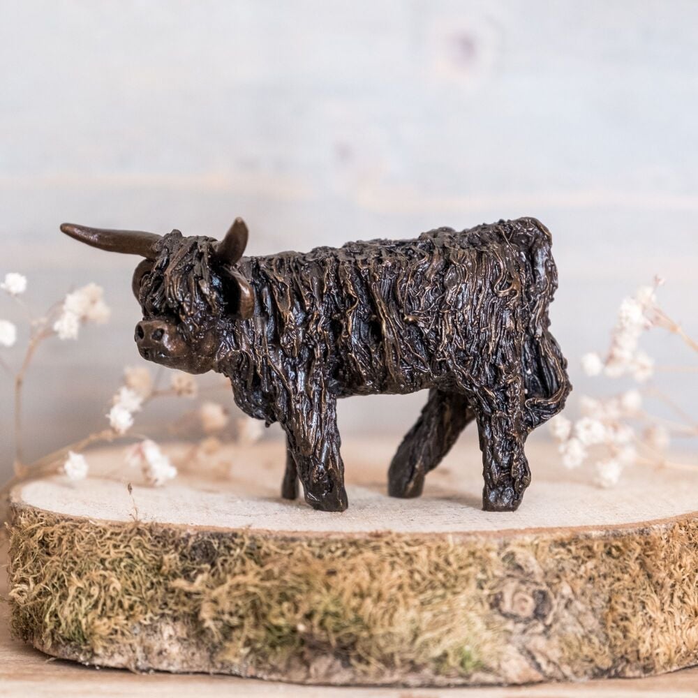 Frith Creative Bronze Highland Bull Standing Sculpture Miniature SOLID BRON