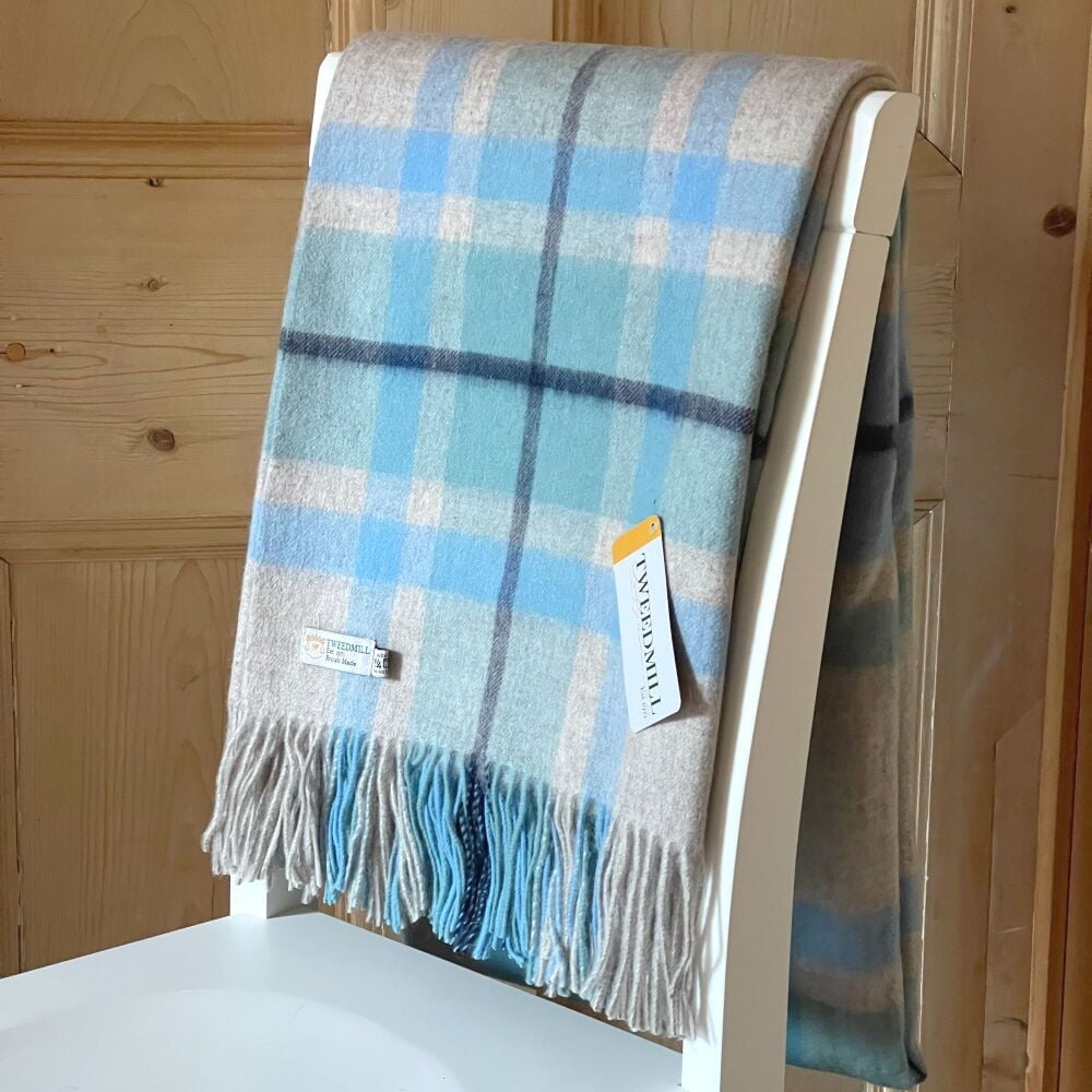 Tweedmill Soft Lambswool Bright Check Throw - Skye Blue & Silver Grey