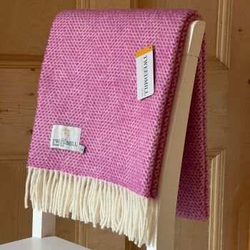 Tweedmill Rosa Cerise Pink Honeycomb Knee Rug or Small Blanket Pure New Wool